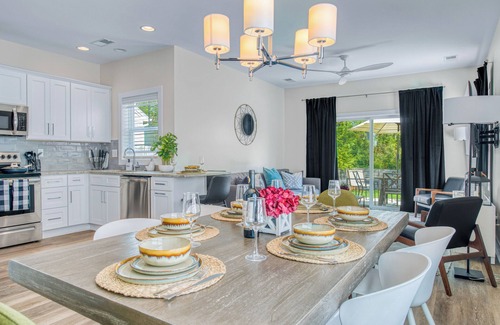 Charlotte House | 3 Lux King Beds, Game Rm, Fenced Backyard Escape