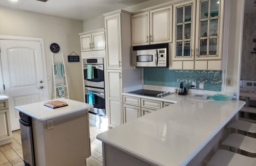 Greenehaven House | 3 Master Suites, Great Views and Minutes to Lake Powell