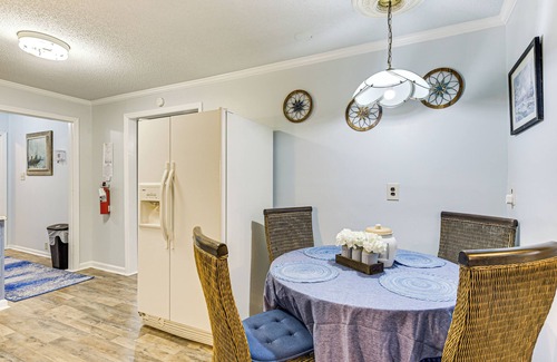 Beaufort House | 3 Mi to Dtwn Beaufort: Quiet Family Home w/Yard
