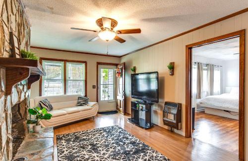 Sanford House | 3 Mi to Dtwn Family-Friendly Sanford Home