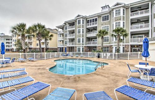 Central Myrtle Beach Apartment | 3 Mi to Ocean Myrtle Beach Condo with Pool Access!
