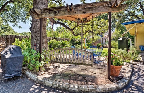 Westfield Cottage | 3 Mi to Soco: City Escape w/Patio