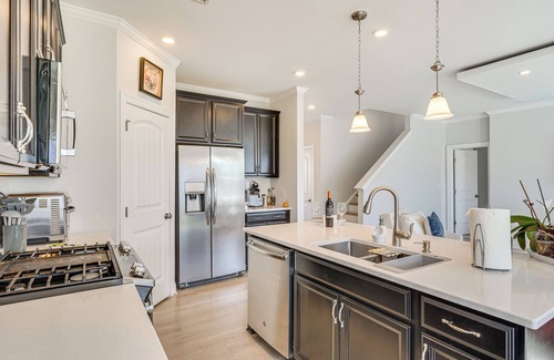 Durham Cottage | 3 Mi to Umstead State Park: Durham Home