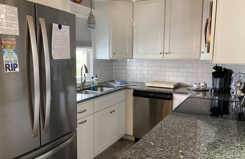 Colington House | 3 minutes from the beach, dog-friendly home at MP 6 in Kill Devil Hills
