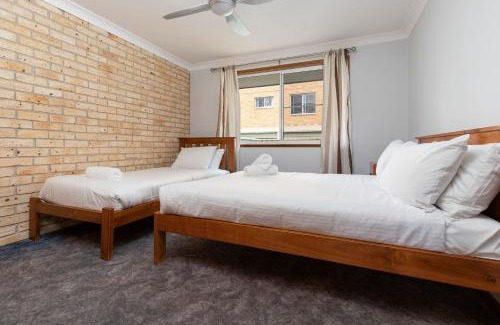 Tuncurry Apartment | 3 of 33 Wharf Street