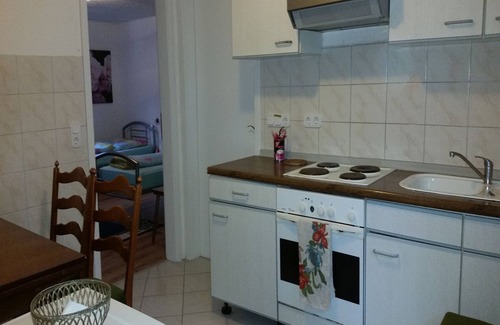 Baden-Baden Apartment | 3-person apartment, kitchen, shower room and WC, max. 3 persons