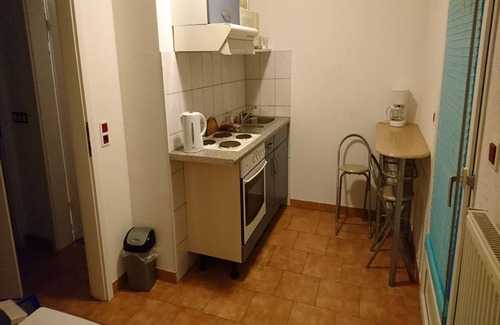 Baden-Baden Apartment | 3-person apartment, kitchen, shower room and WC, max. 3 persons