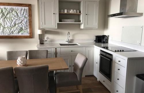 Val Claret Apartment | 3 pièces au pied des pistes avec balcon et WIFI à Tignes - FR-1-449-50