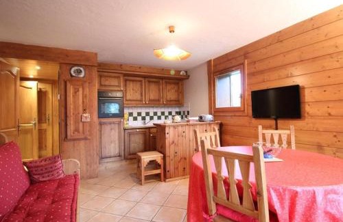 Les Carroz-d'Araches Apartment | 3 pièces cabine avec parking, près des pistes et commerces - FR-1-572-55