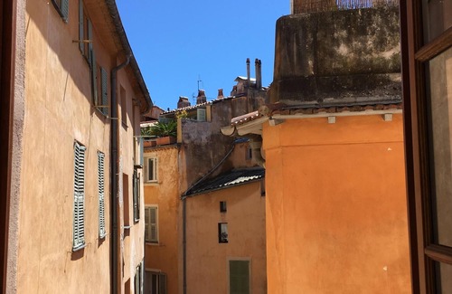 Old Town Apartment | 3 rooms Old Nice close to the sea