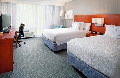 Bryant Pattengill East Hotel | 3-Star Hotel ∙ Courtyard Ann Arbor