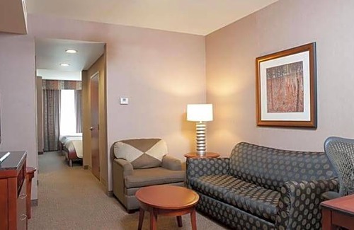 Acton Hotel | 3-Star Hotel ∙ Hilton Garden Inn Indianapolis South/Greenwood