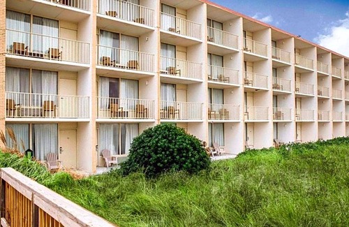 Kill Devil Hills Hotel | 3-Star Hotel ∙ Comfort Inn on the Ocean