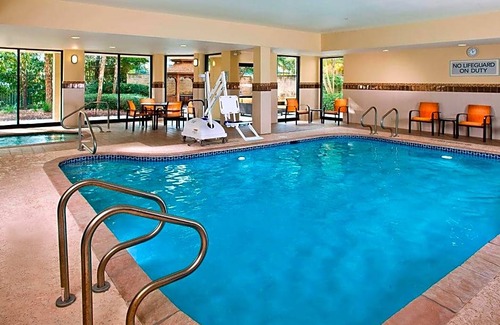 Covington Hotel | 3-Star Hotel ∙ Courtyard by Marriott Covington / Mandeville