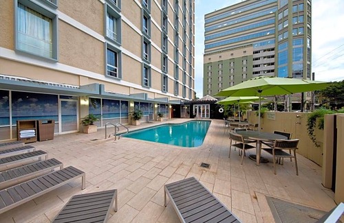 Miramar Hotel | 3-Star Hotel ∙ Courtyard by Marriott San Juan Miramar