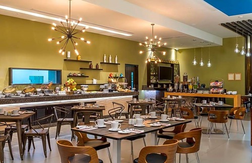 Downtown Cancun Hotel | 3-Star Hotel ∙ Four Points by Sheraton Cancun Centro