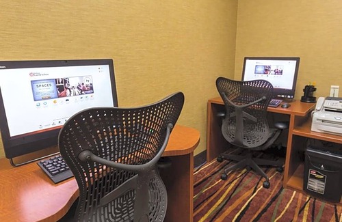 East San Mateo Hotel | 3-Star Hotel ∙ Hilton Garden Inn San Mateo