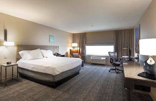Fairfield Hotel | 3-Star Hotel ∙ Hilton Garden Inn Fairfield