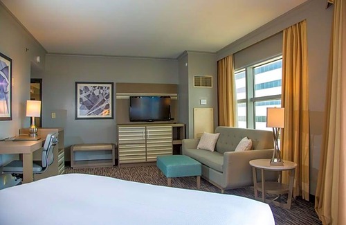 Melbourne Hotel | 3-Star Hotel ∙ Hilton Melbourne