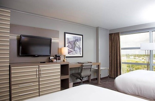 Melbourne Hotel | 3-Star Hotel ∙ Hilton Melbourne