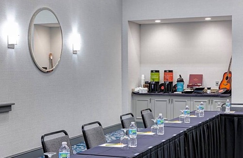 Music Row Hotel | 3-Star Hotel ∙ Hilton Garden Inn Nashville Vanderbilt