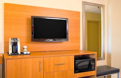 Downtown Little Rock Hotel | 3-Star Hotel ∙ Holiday Inn Little Rock - Presidential Downtown, an IHG Hotel