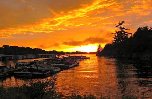 Gravenhurst Hotel | 3-Star Hotel ∙ Residence Inn by Marriott Gravenhurst Muskoka Wharf