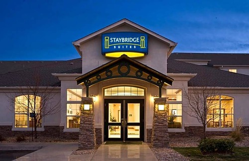 Englewood Hotel | 3-Star Hotel ∙ Staybridge Suites Denver Tech Center, an IHG Hotel