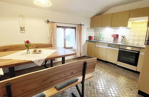 Prien am Chiemsee Apartment | 3-sterne Ferienwohnung Hochfelln mit 2 Separaten Schlafzimmern und Balkon 90qm