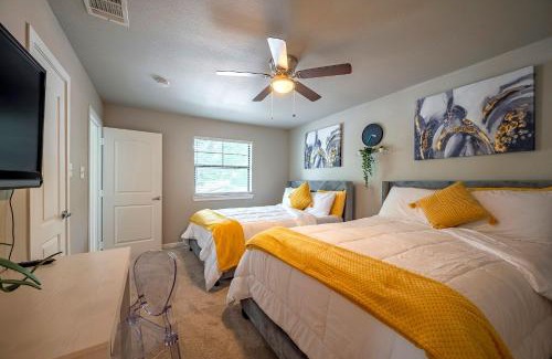 Spring Branch Central Apartment | 3 Stylish 3BR Galleria-Downtown Free Parking