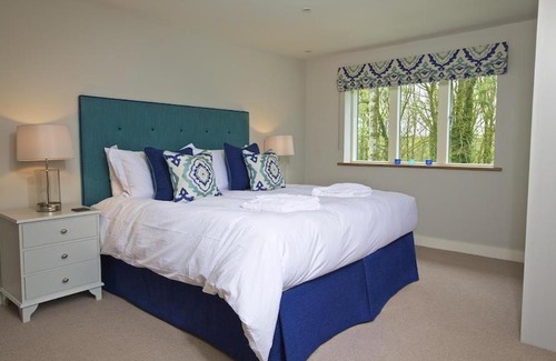 Bugford House | 3 The Drive, Hillfield Village, Dartmouth