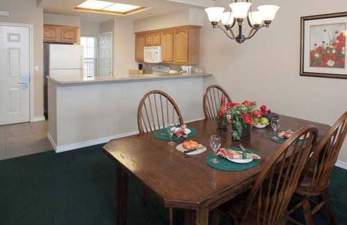 Branson Hotel | 3 Tranquil Units near Branson Entertainment, Dining & Outdoor Adventures