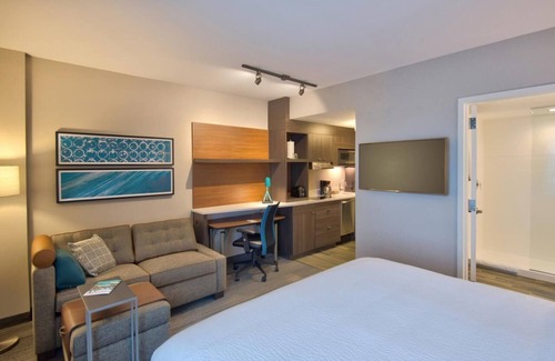 Flagami Hotel | 3 Units | Comfortable & Modern Stay | Near Miami Airport