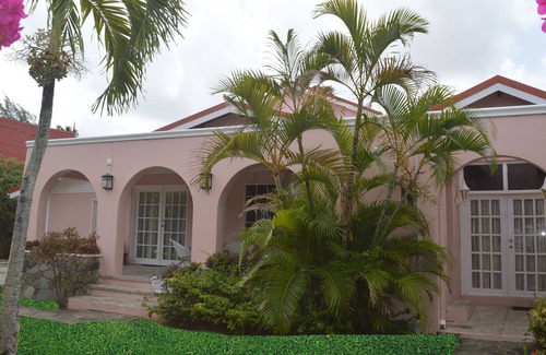 Rodney Bay Villa | (3) Your Home Away from Home