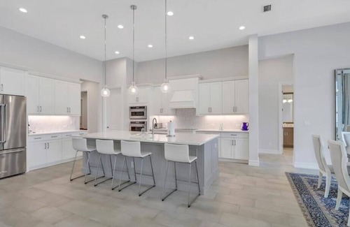 Naples House | 30-day minimum lease | Naples Reserve | 2 bedrooms | 2 office spaces with pull-out couches | 3 bathrooms