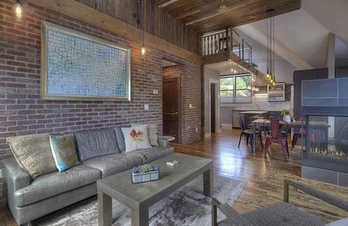 Historic Downtown Durango House | 30+ Day - New Townhome in Downtown Durango - Roof Top Deck w/Views