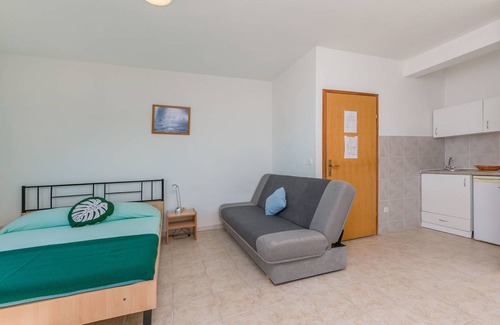 Lokva Rogoznica Apartment | 30 m² Apartment ∙ 3 guests