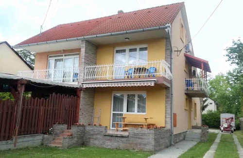 Balatonfoldvar Apartment | 30 m² Apartment ∙ 1 bedroom ∙ 3 guests