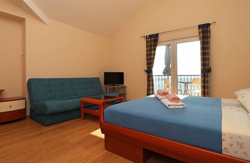 Drvenik Apartment | 30 m² Studio flat ∙ 1 bedroom ∙ 4 guests