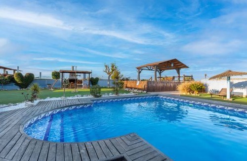 Algorfa Villa | 300 m² Villa ∙ 4 bedrooms ∙ 16 guests
