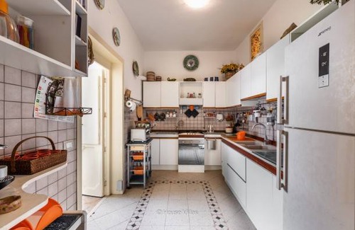 Calabernardo Villa | 300 m² Villa ∙ 5 bedrooms ∙ 9 guests