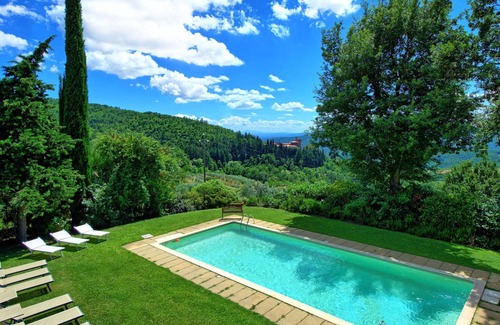 Subbiano Villa | 300 m² Villa ∙ 7 bedrooms ∙ 16 guests