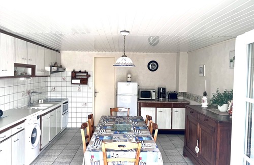 La Cotiniere Villa | 300m from the port.