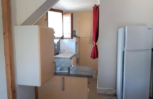 Albiez-le-Vieux Apartment | 300m from ski slopes, 2nd floor, terrace, parking, tv, ski locker, 36m², Albiez Montrond