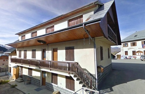 Albiez-le-Vieux Apartment | 300m from ski slopes, 1st floor, parking, tv, ski locker, 28m², Albiez Montrond