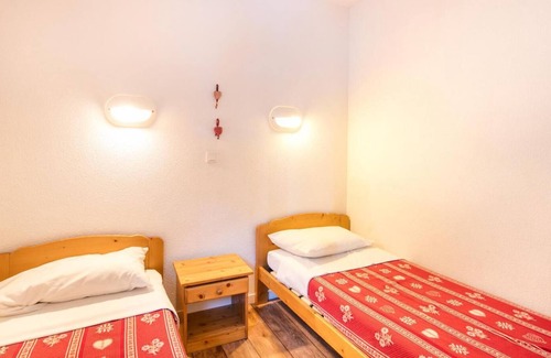 Villarodin-Bourget Apartment | 300m from ski slopes, terrace, balcony, parking, tv, 22m², La Norma