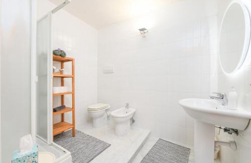 Chiavari Apartment | 301B - Chiiavari al Mare, Centro Storico e a 10 Minuti a piedi dalle Spiagge