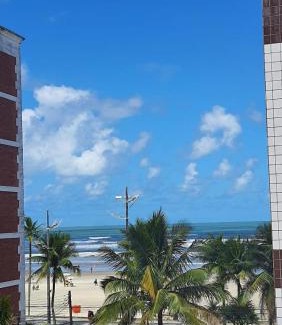 Tupi Apartment | 304 Tupi Vista Mar II - TUPI - 15 metros da praia - 2 dormitórios - WI FI e acomoda até 8 pessoas - Estacionamento Gratuito ap.304