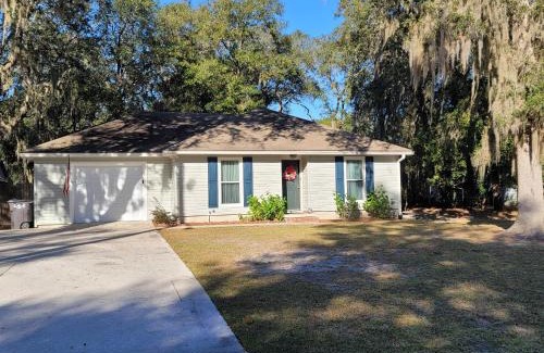 St. Marys House | 306 Faye Ct