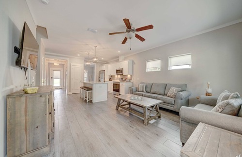 El Centro Beach House | 30A Luxury in PCB - Sleeps 12- Brand New 3BR - Walk to Beach